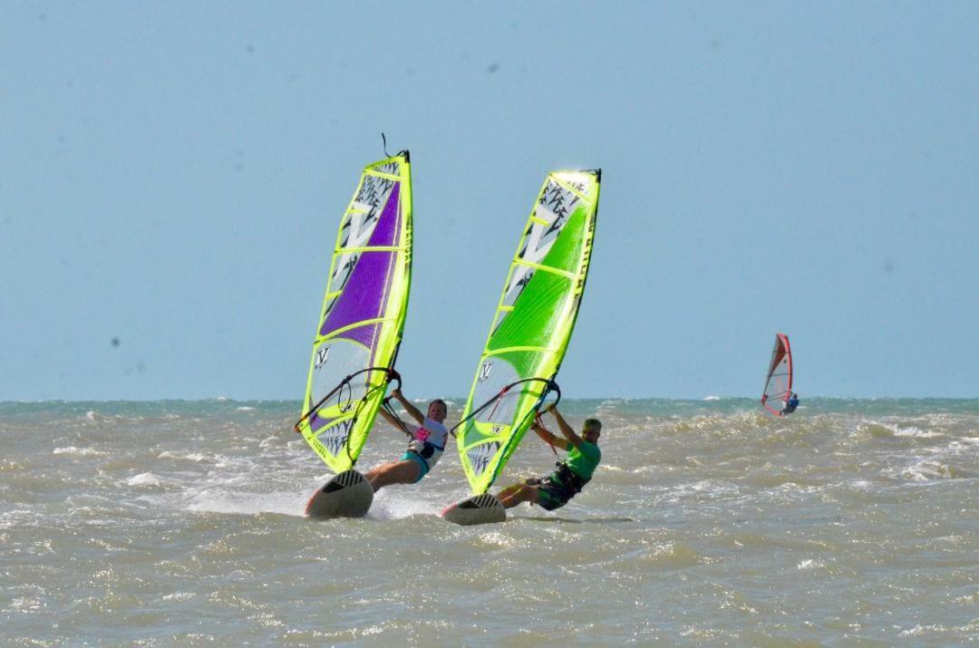 The Spot - Beachfront Sports Pousada Icarai  Luaran gambar